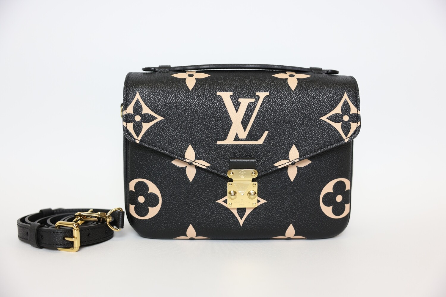 Louis Vuitton Pochette Metis Monogram Bicolor Black And Beige With Gold Hardware New In Box WA001