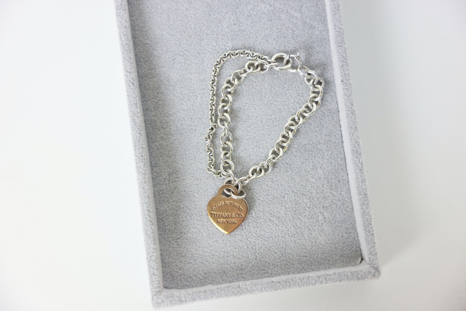 Tiffany Bracelet With Rose Gold Heart And Silver Chain Preowned No Dustbag WA001