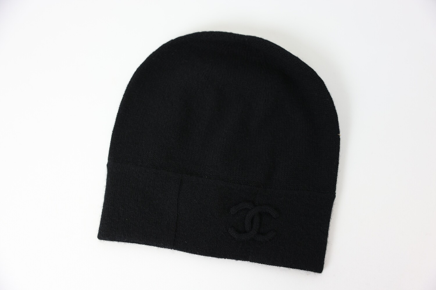 Chanel Beanie Hat, Black, New No Dustbag WA001