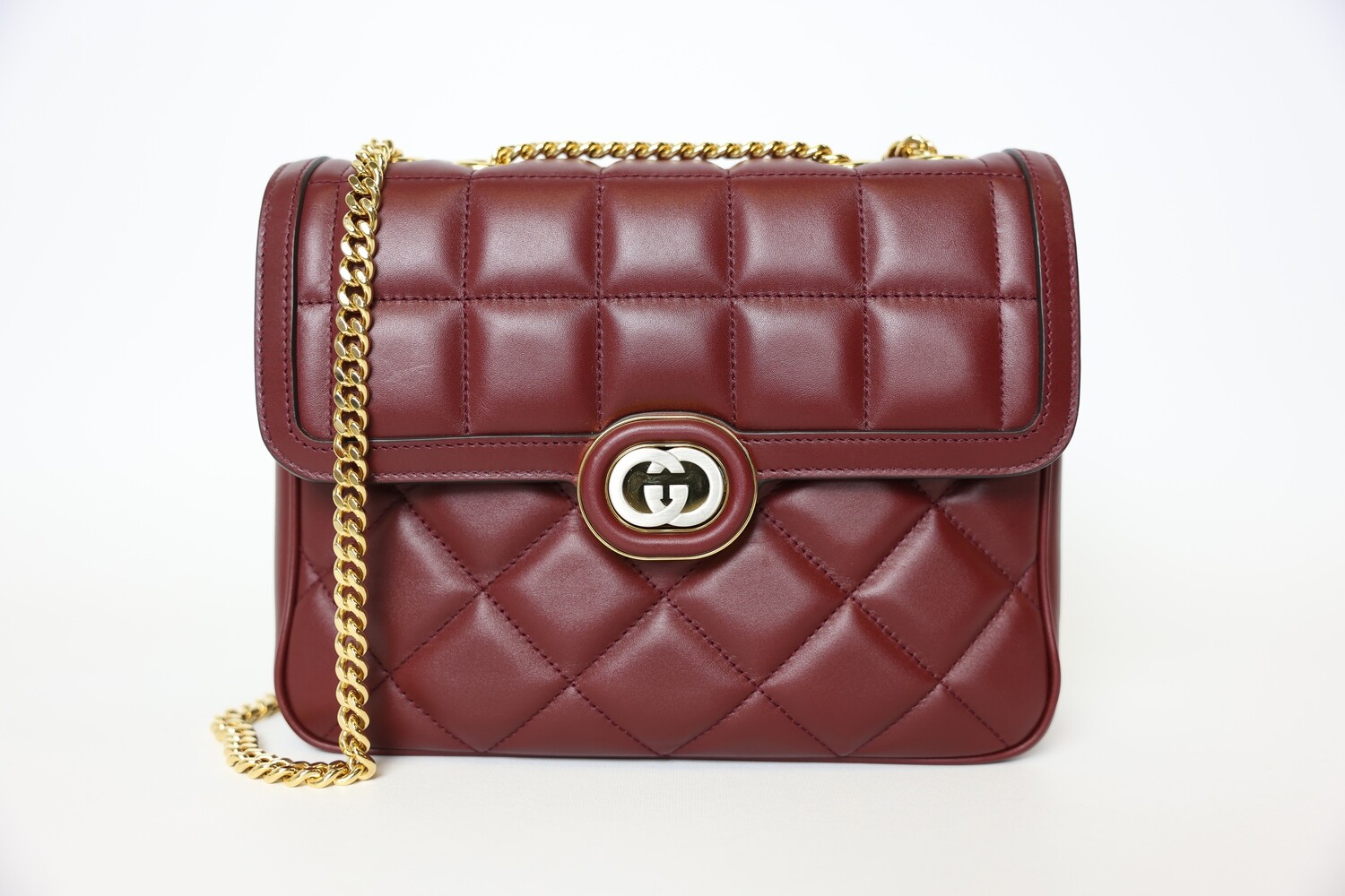 Gucci Deco Bag,  Red Leather With Gold Hardware, Preowned In Dustbag WA001