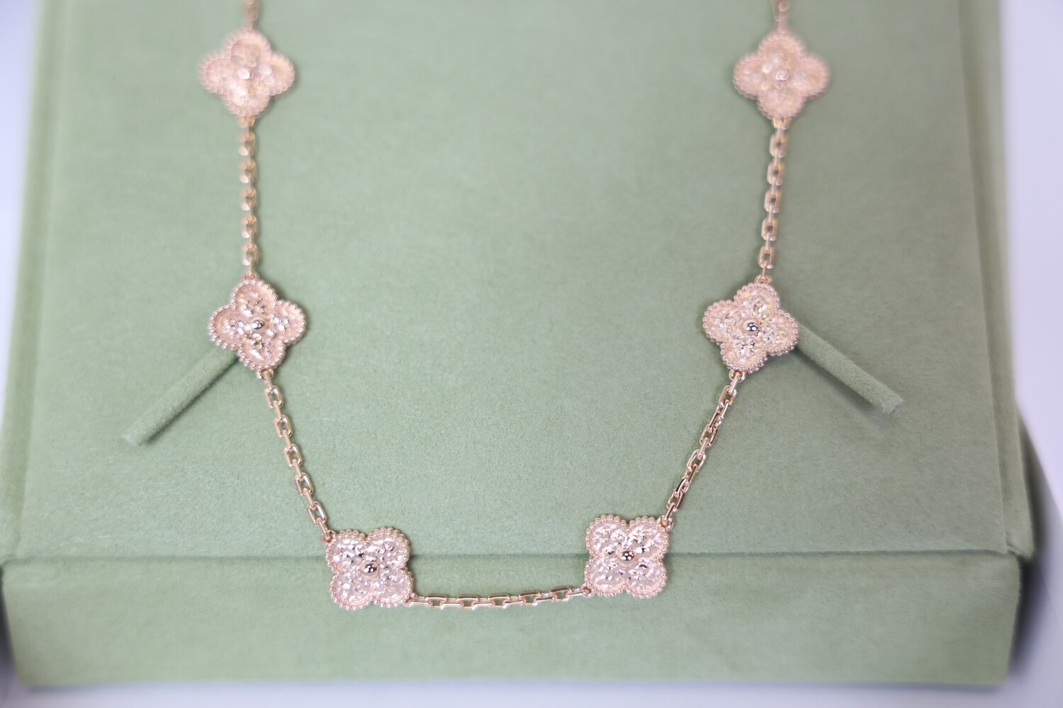 Van Cleef &amp; Arpels Necklace, Hammered Rose Gold 10 Motif, Preowned In Box WA001