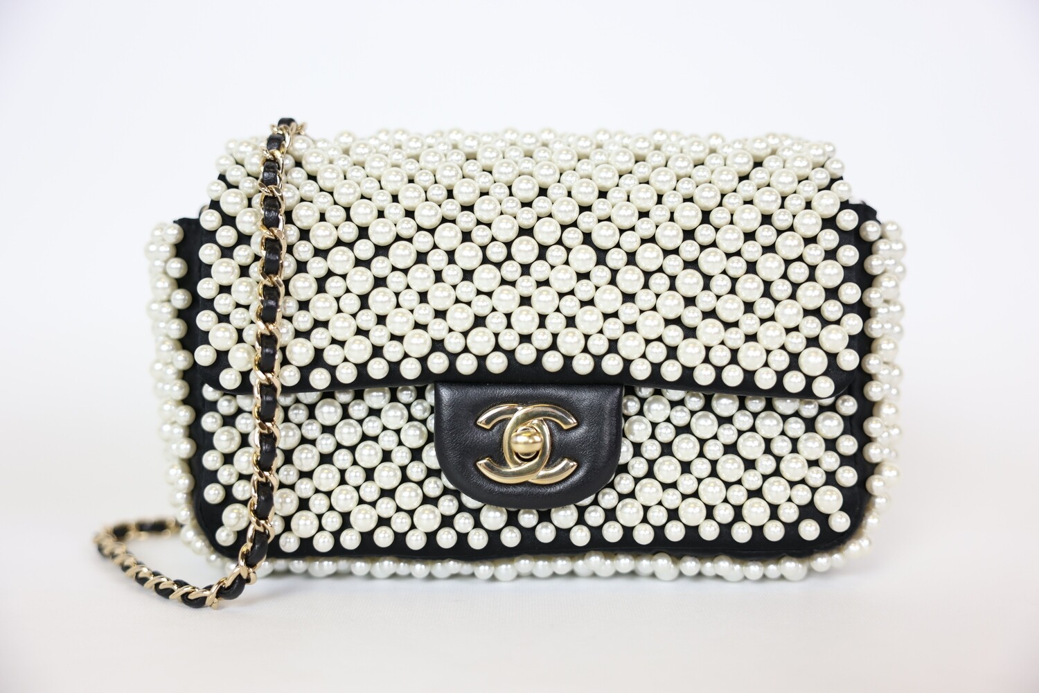 Chanel All Over Pearl Mini with Gold Hardware Preowned in a Box WA001