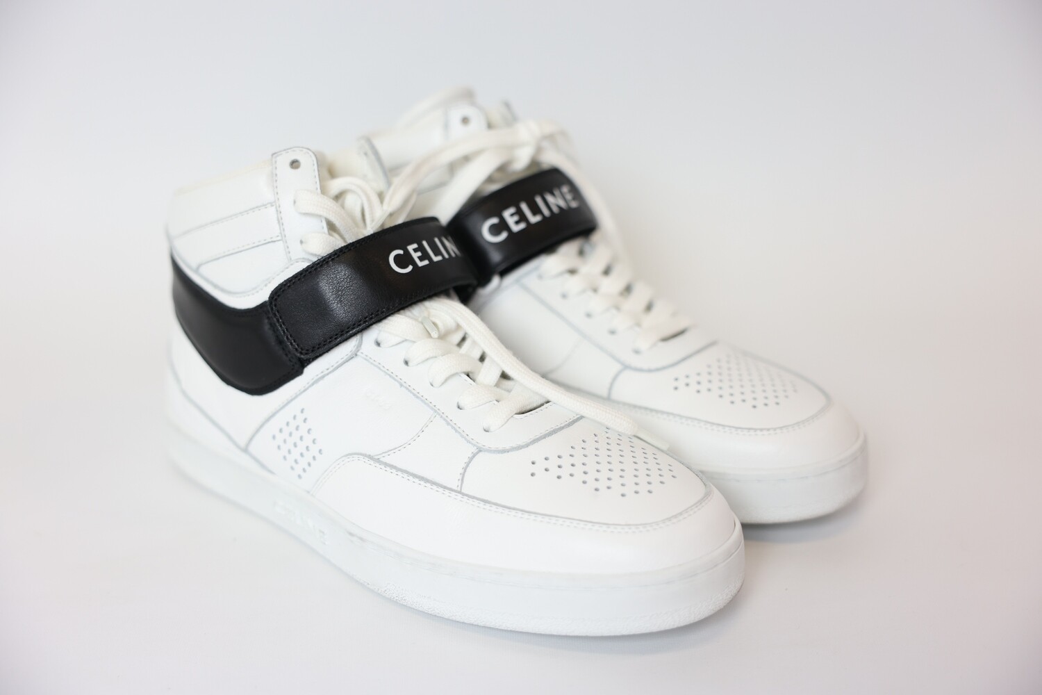 Celine Sneakers High Tops, White Calfskin Size 41, Preowned In Box WA001