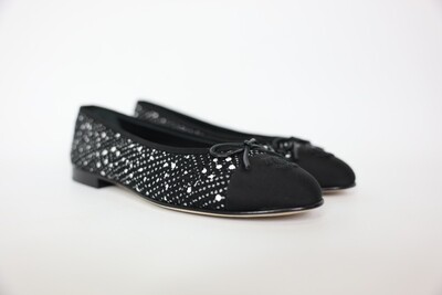 Chanel Ballet Flats, Tweed Black And Silver Size 38.5, New In Box WA001