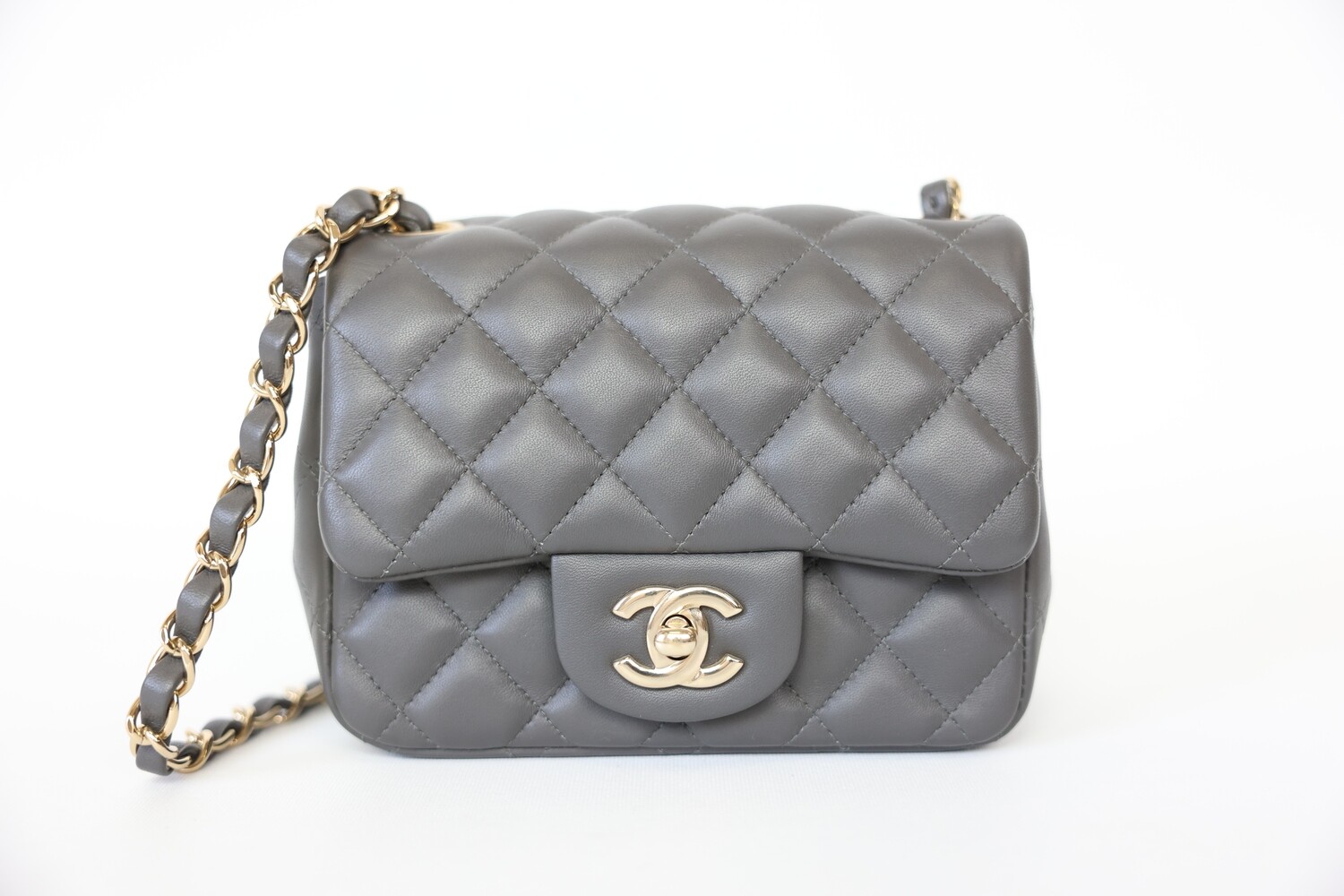 Chanel bag grey color hotsell