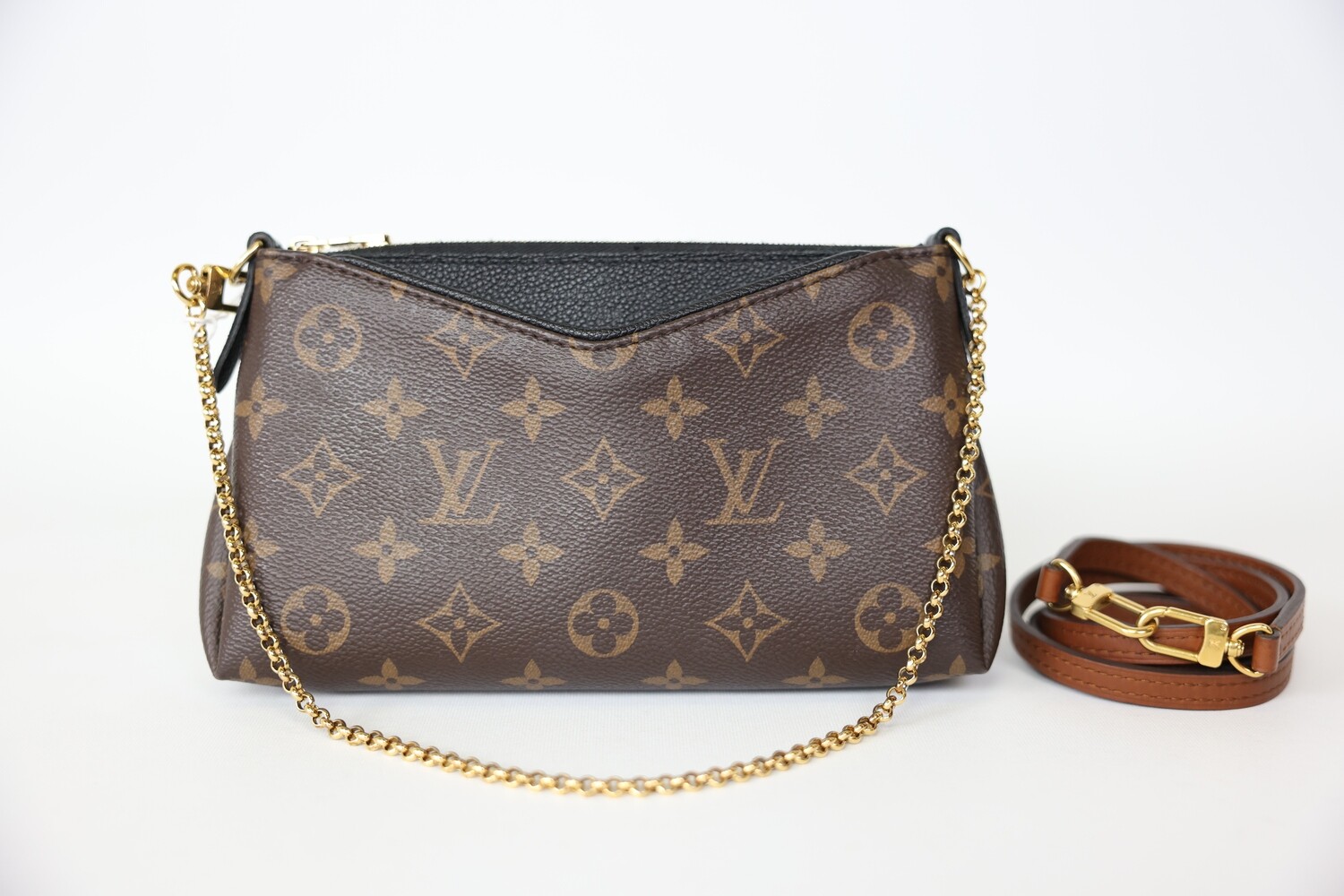 Louis Vuitton Pallas Clutch Black, Monogram With Gold Hardware, Preowned In Dustbag WA001