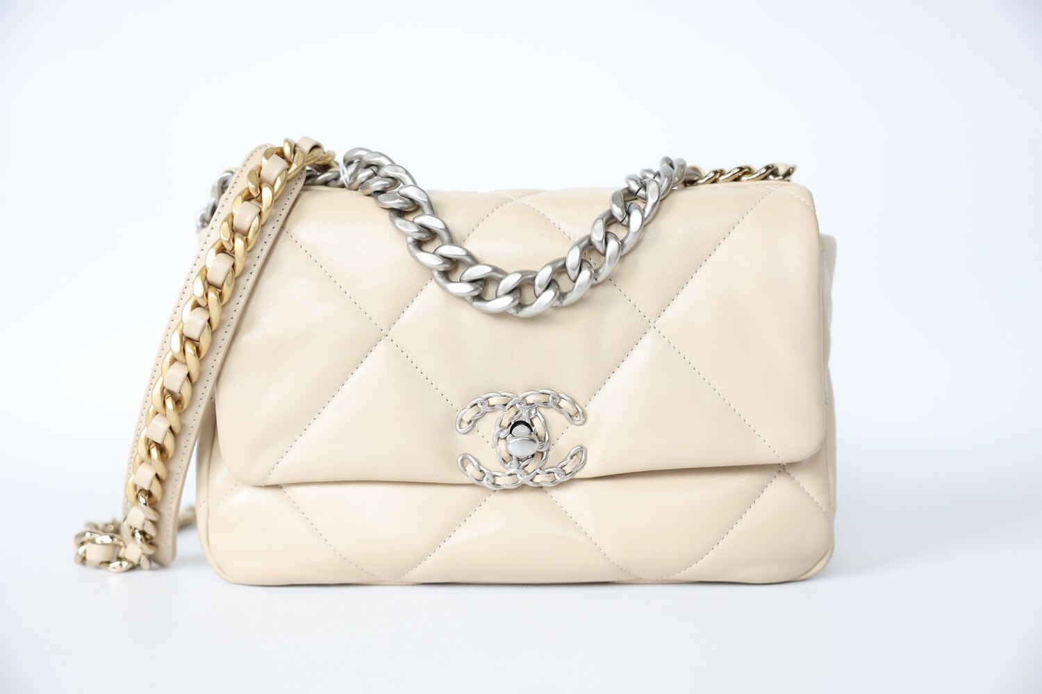 Chanel 19 Small, Beige Lambskin with Mixed Hardware, Preowned in Box WA001