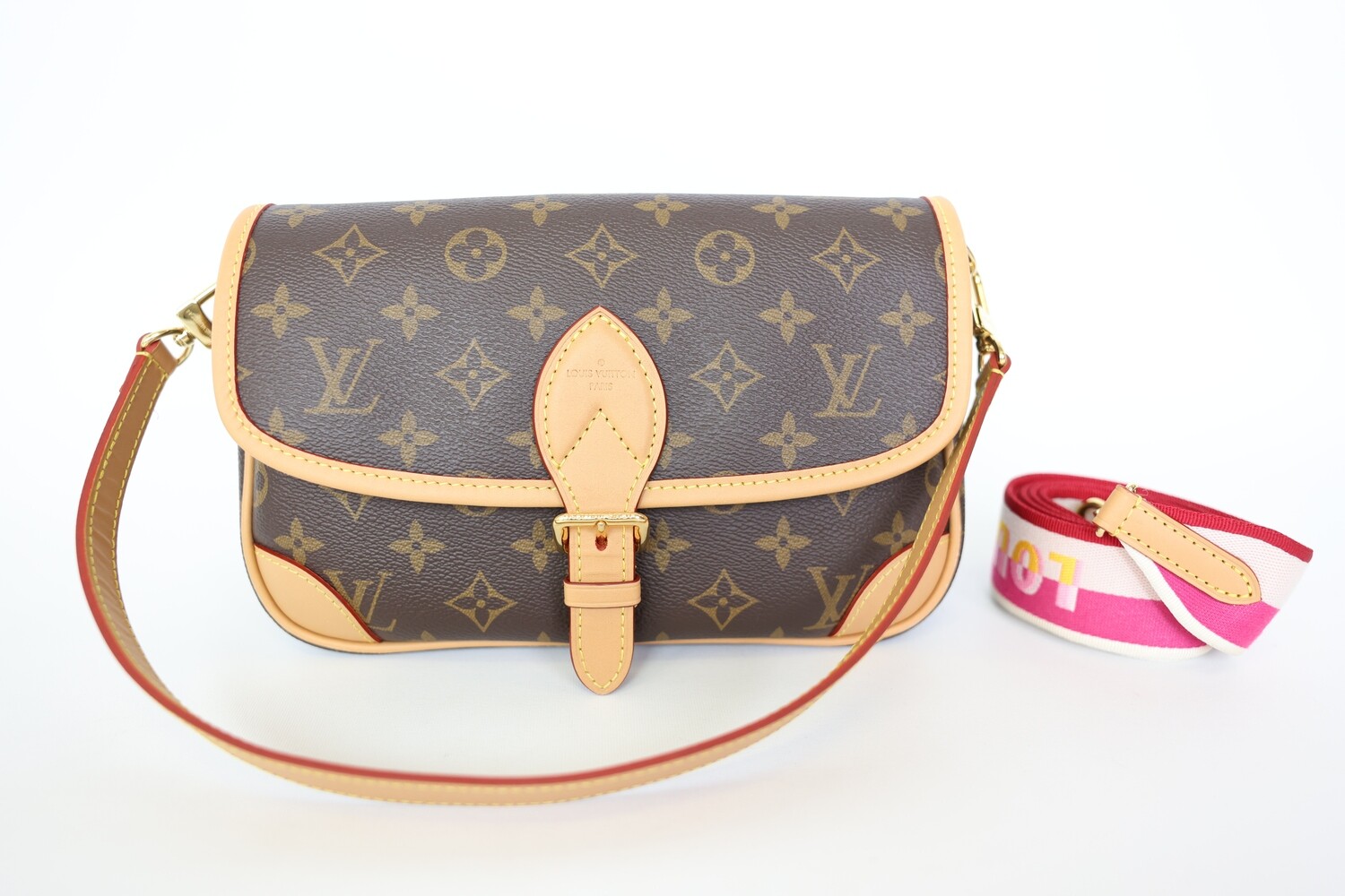 Louis Vuitton Diane PM, Monogram Canvas With Gold Hardware, Preowned In Box WA001