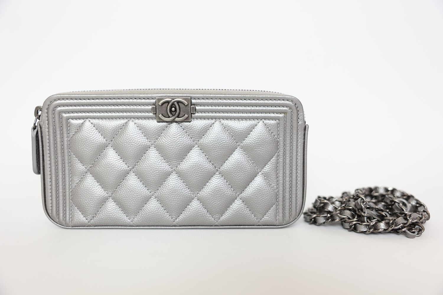 Chanel Clutch On Chain Boy, Silver Caviar Leather With Silver Hardware, Preowned In Dustbag WA001
