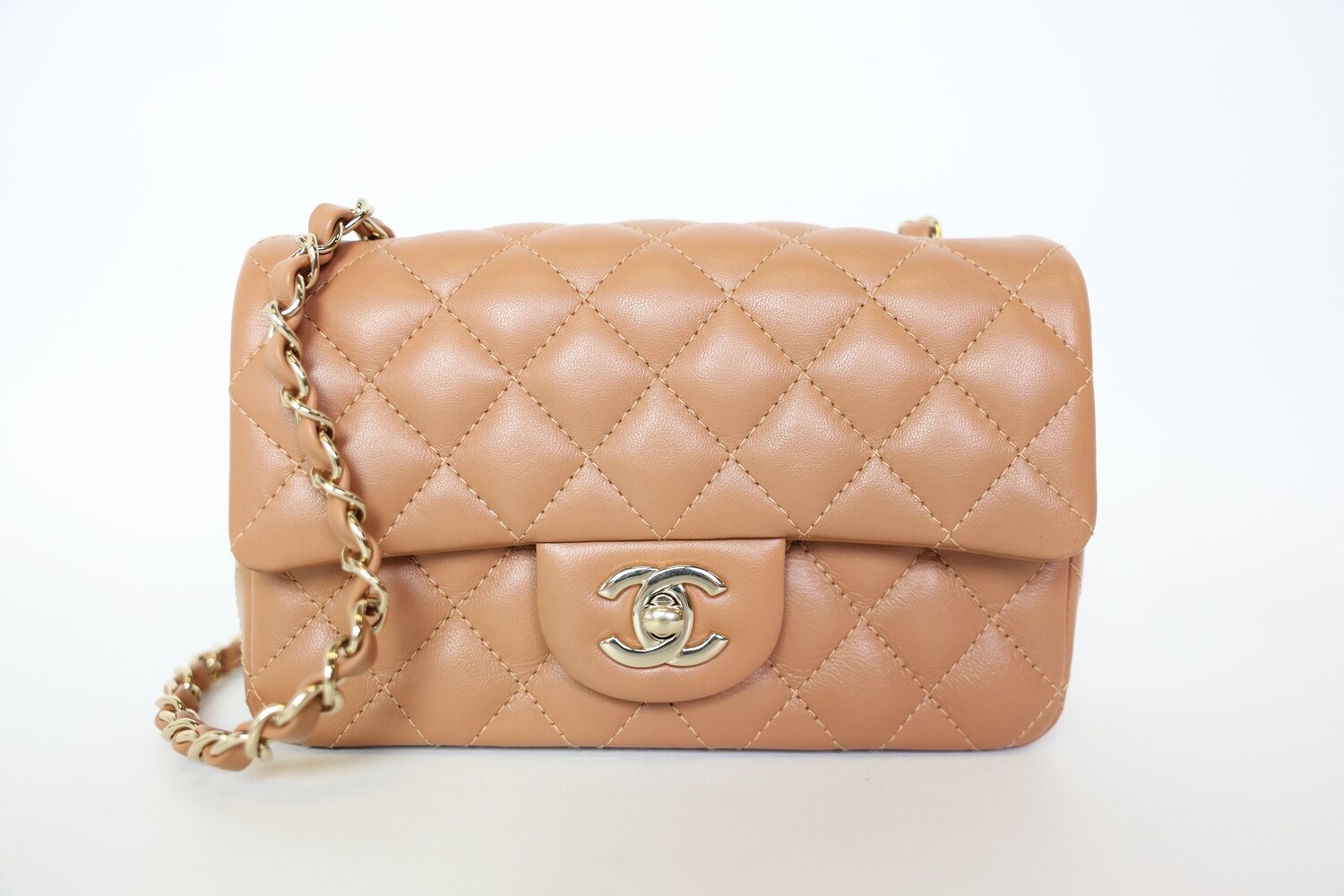 Chanel Classic Single Flap Mini, Caramel Brown Lambskin with Gold Hardware, Preowned in a Box WA001