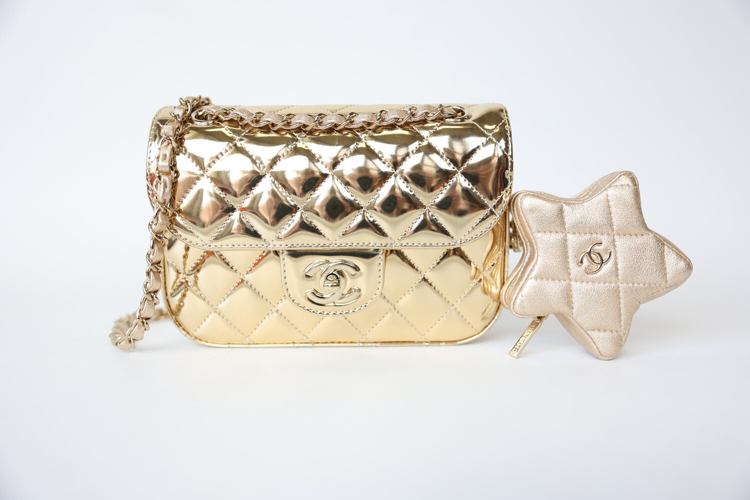 Chanel 24C Rectangle Flap Mirror Patent With Star Coin Purse And Gold Hardware, New In Box WA001