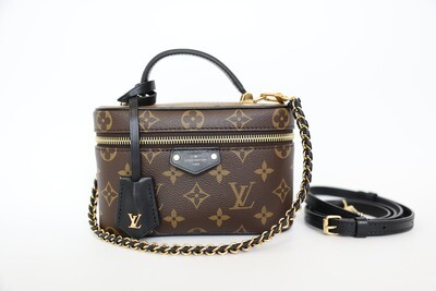 Louis Vuitton Vanity Chain Pouch, Monogram Canvas With Gold Hardware, New In Box WA001