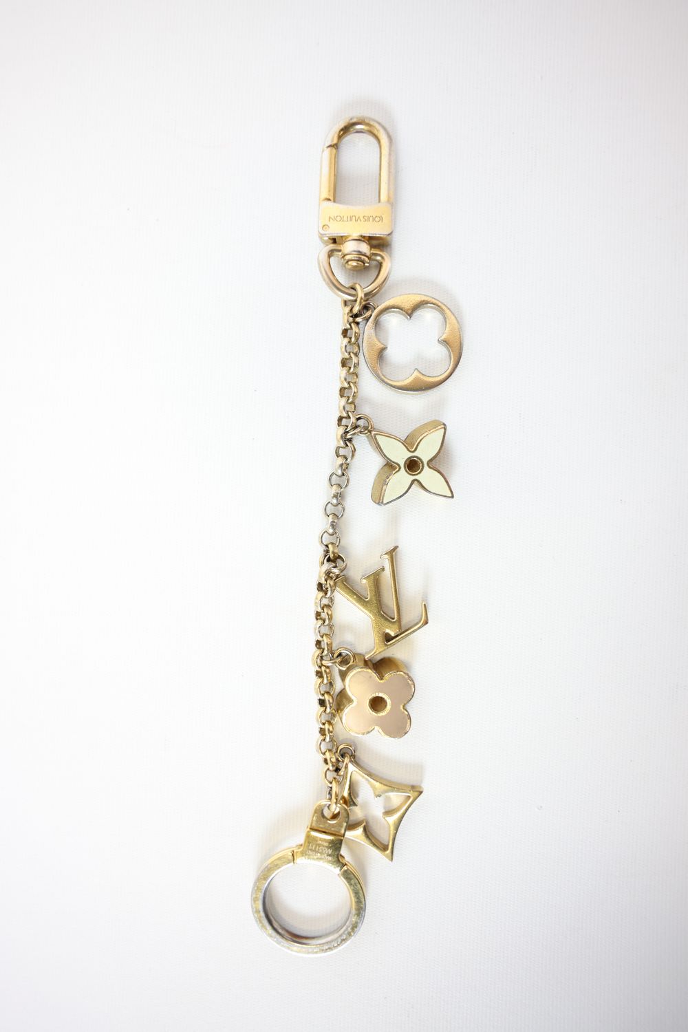 Louis vuitton fleur de monogram bag charm chain hotsell