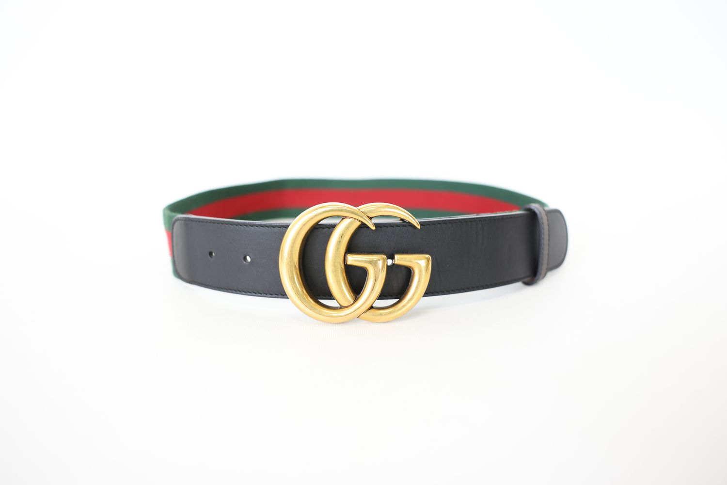 Gucci GG Marmont Belt, Size 75, With Red And Green Fabric And Gold Hardware, Preowned No Dustbag WA001
