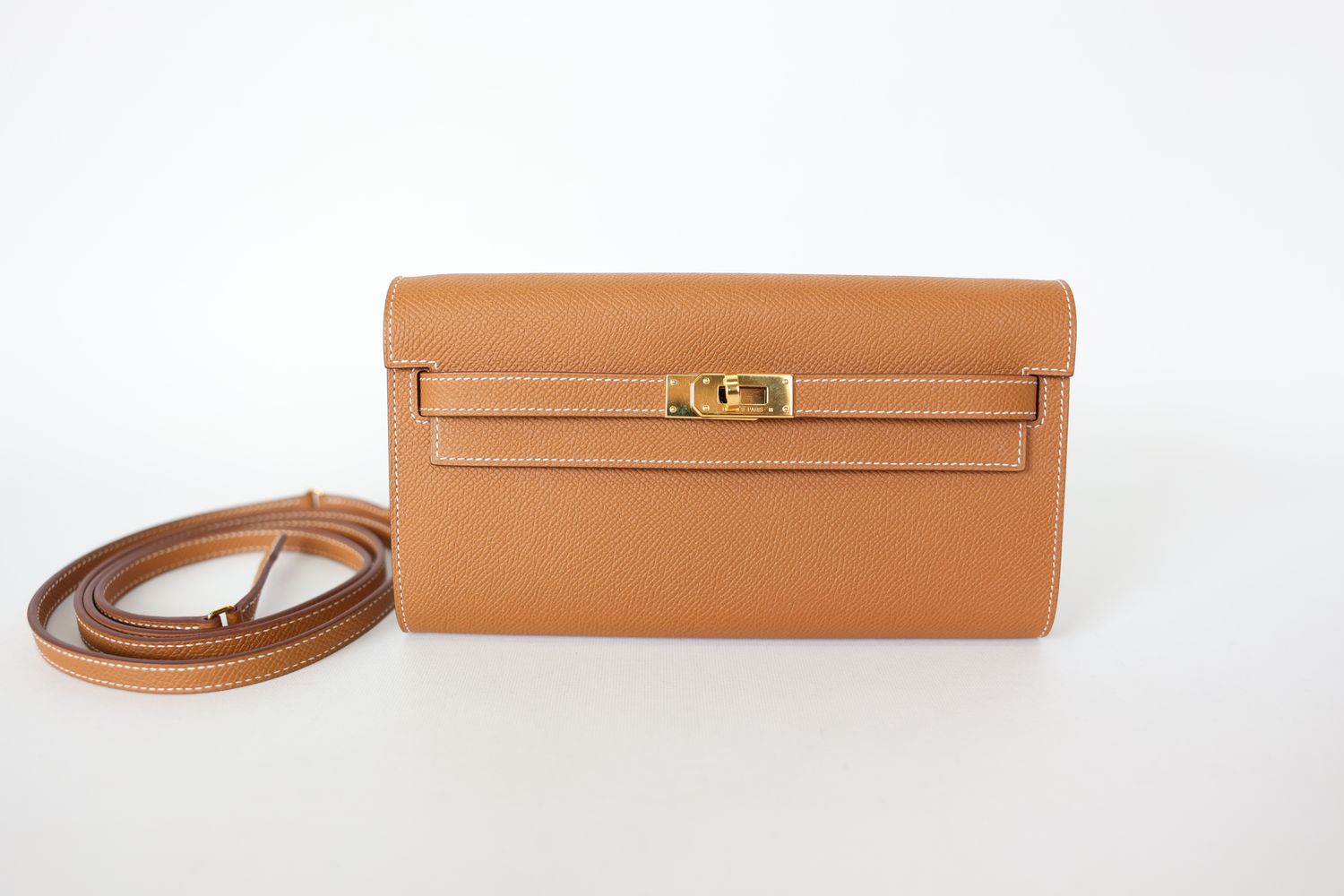 Hermes Kelly To Go, Epsom Gold Leather With Gold Hardware, Preowned In Box WA001