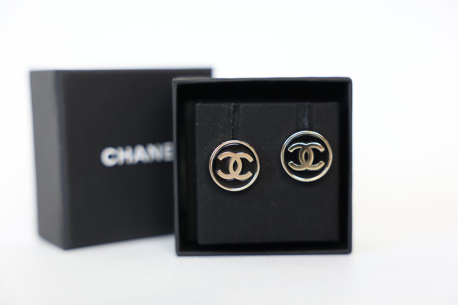 Chanel Stud Circle Earrings, Black And Gold, Preowned In Box WA001