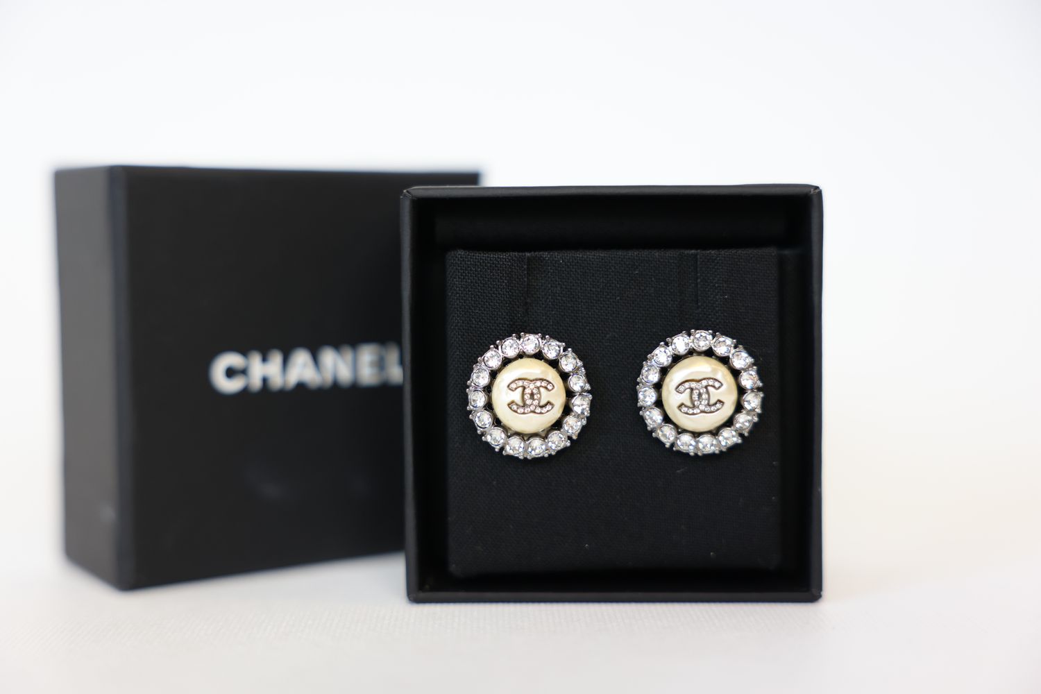 Chanel Stud Earrings, Silver With Pearl And Rhinestones, Preowned In Box WA001