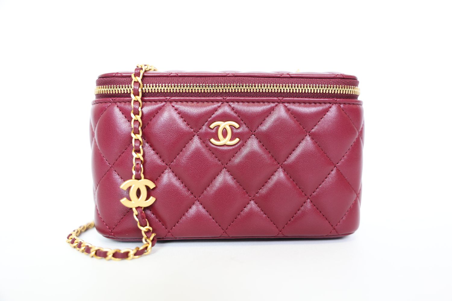 Chanel Vanity Mini, Burgundy Lambskin Leather With Gold Hardware, New In Box WA001
