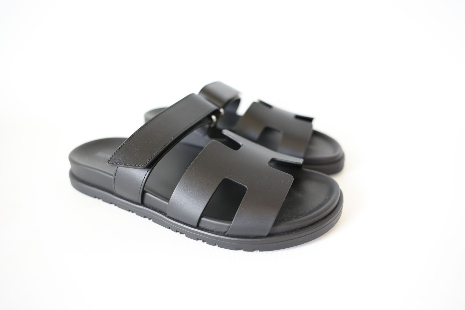 Hermes Chypre Sandals Size 39.5, Black Calfskin with Palladium Hardware, New in Box WA001