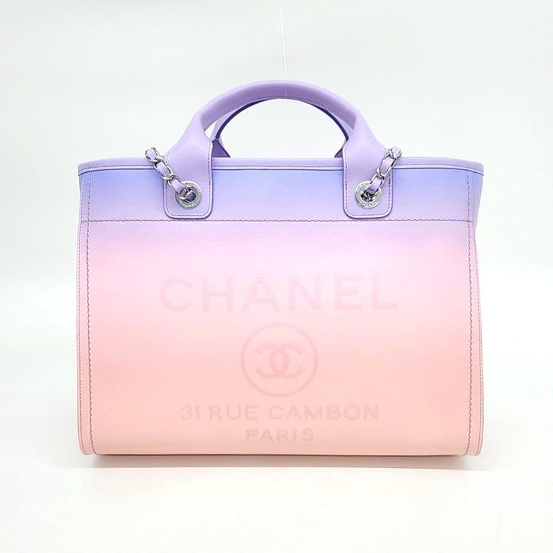 Chanel Deauville, Ombre Leather, Like New in Dustbag GA001P