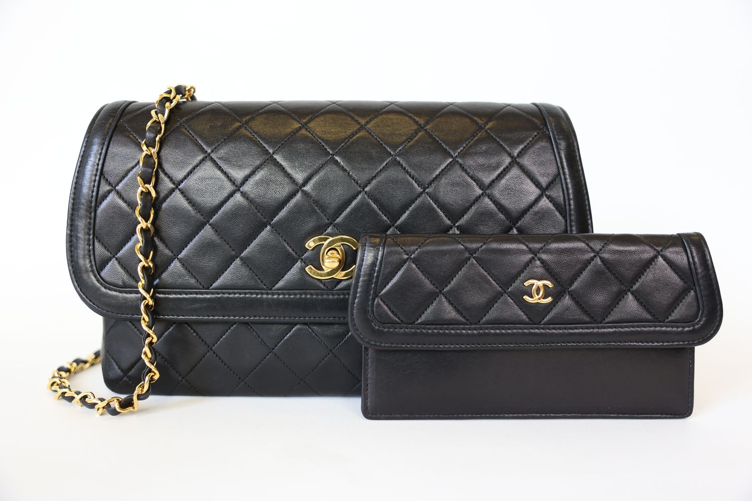 Chanel Classic Single Flap Medium, Black Lambskin with Gold Hardware, Preowned in Dustbag WA001