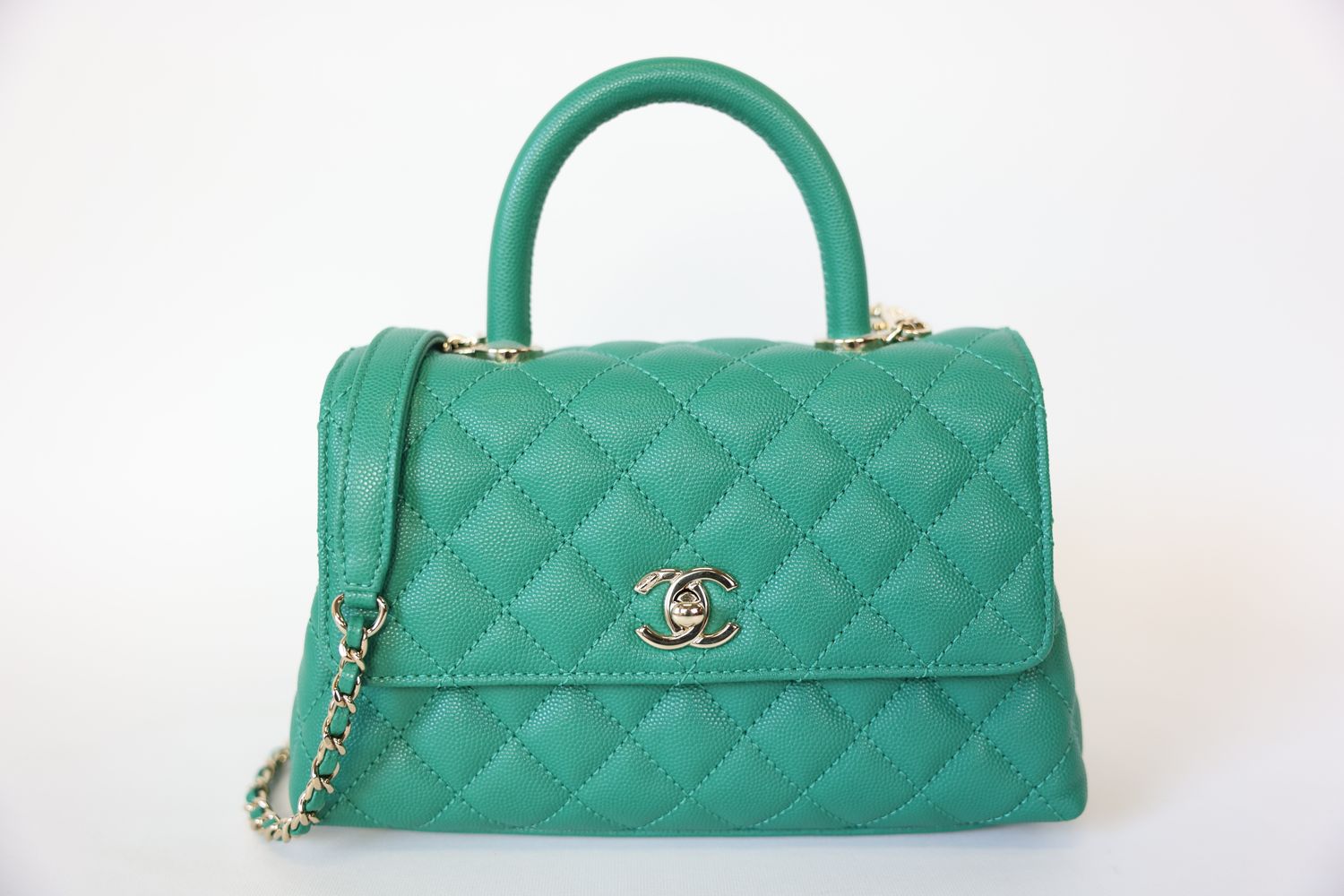 Chanel Coco Handle Mini, Green Caviar with Gold Hardware, Preowned in Dustbag WA001