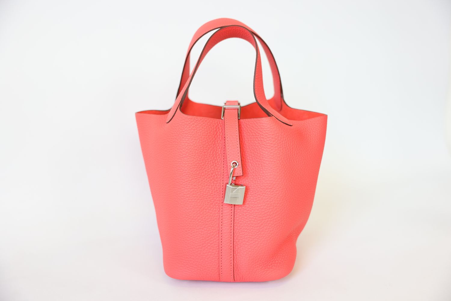 Hermes Picotin Lock 18, Rose Texas Clemence with Paladium Hardware W 2024, New in Box WA001