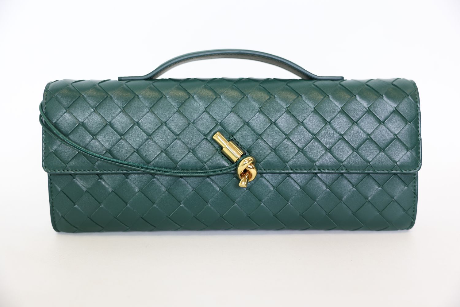 Bottega Veneta Andiamo Clutch, Emerald Green Intrecciato Lambskin  with Brass Hardware, New in Dustbag WA001