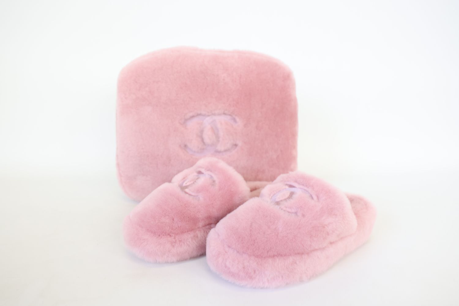 Chanel Shoes, Mules Slippers Size 36, 24B Pink Shearling Lambskin, New in Box WA001
