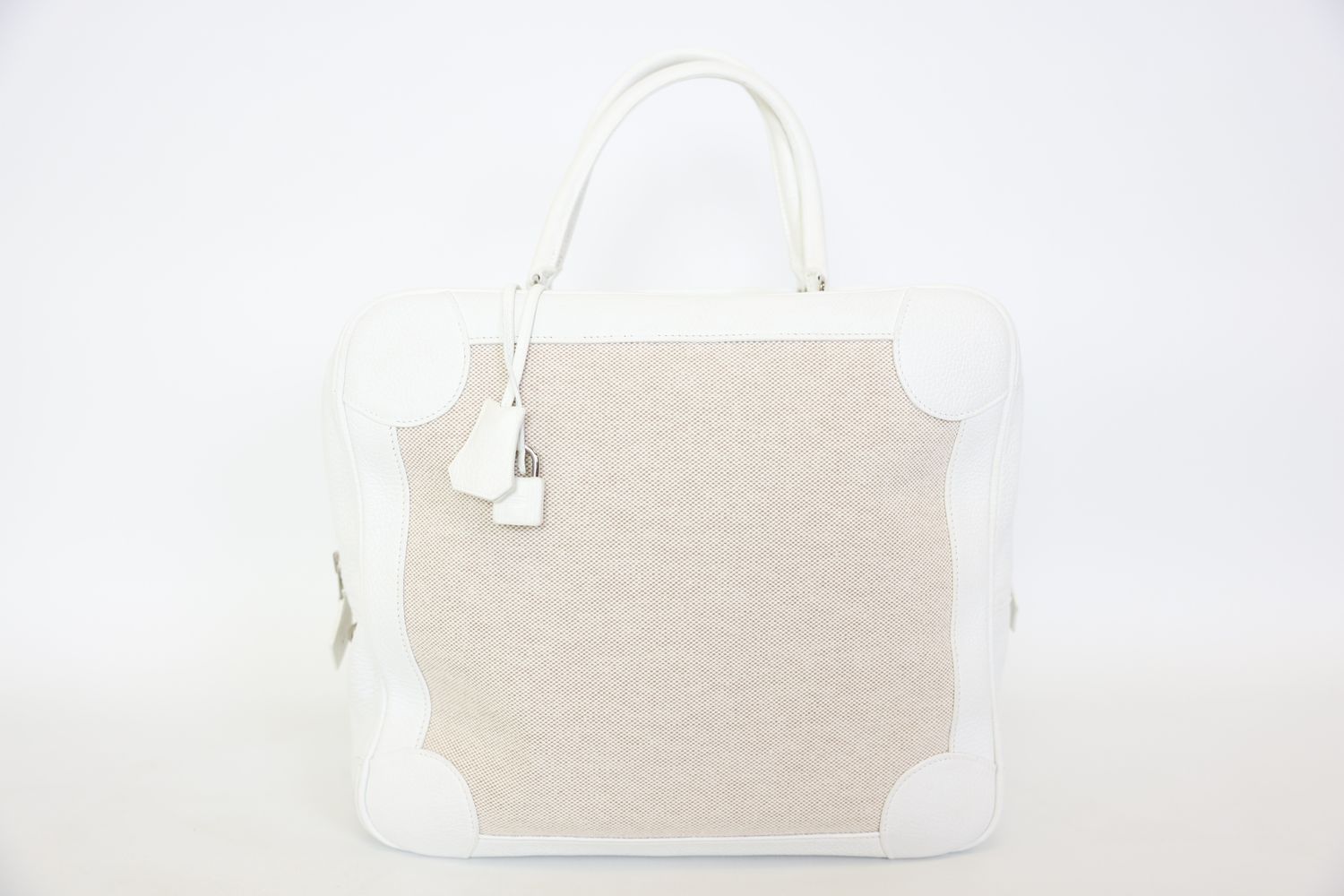 Hermes Omnibus PM, White Clemence and Toile with Palladium Hardware, H in Square 2004, Preowned No Dustbag WA001