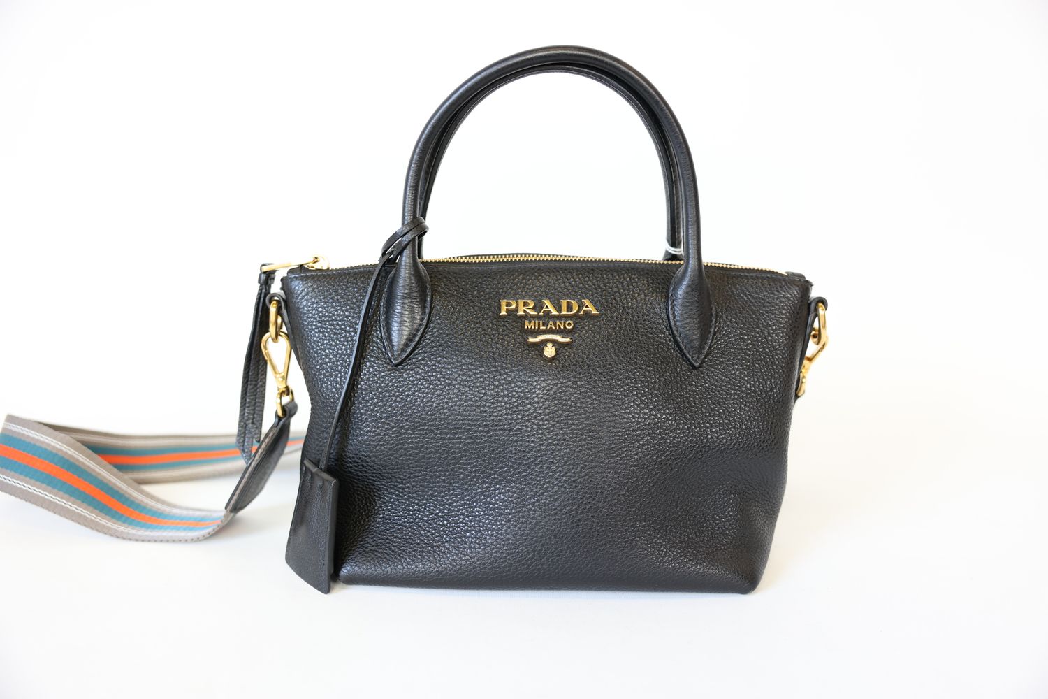 Prada Dual Strap Zipped Tote Small, Black Vitello Daino with Gold Hardware, Preowned No Dustbag WA001