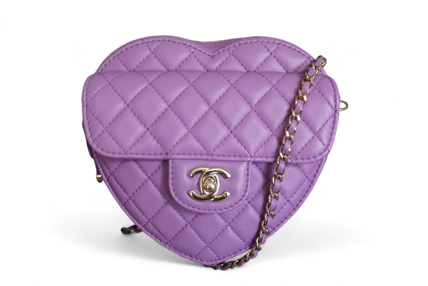 Chanel CC in love Purple, Preowned in Dustbag and Box (Ships from London)