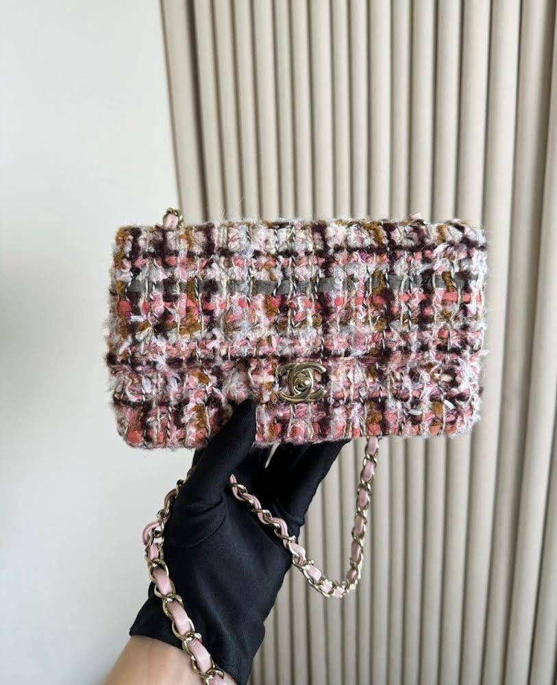 Preorder Chanel Mini Multicolor 2023 Tweed Flap With Gold Hardware, Excellent Condition In Box CC001