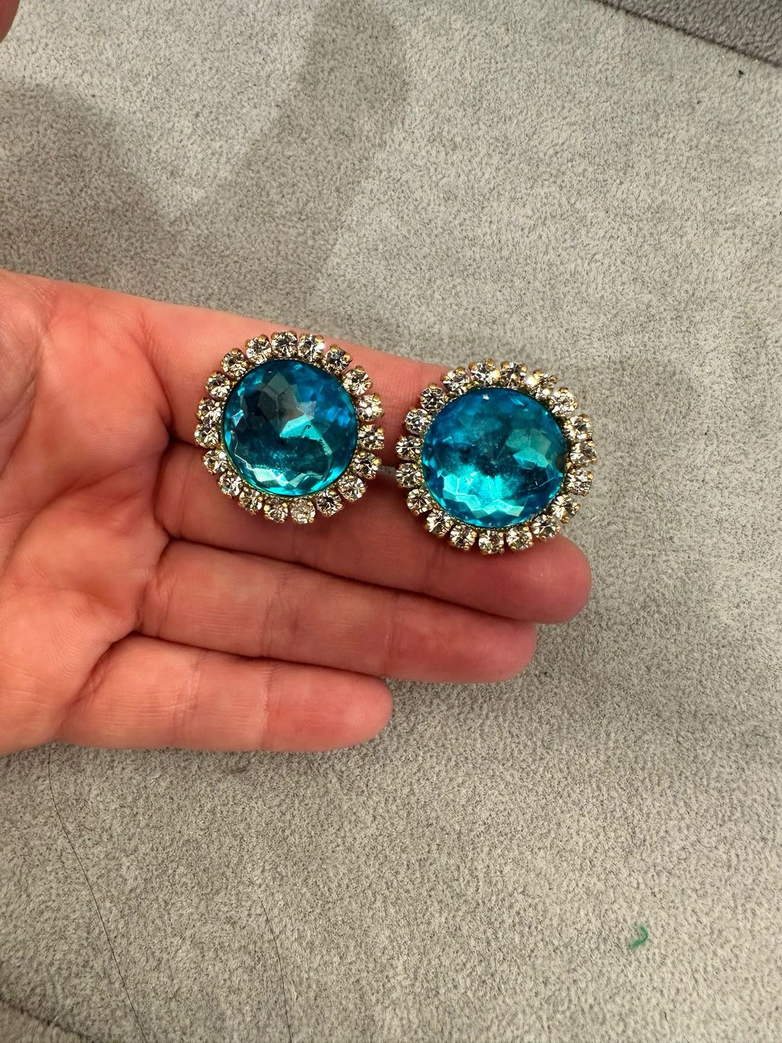 Preorder Chanel Vintage Barbie Aqua Round Clips, Preowned