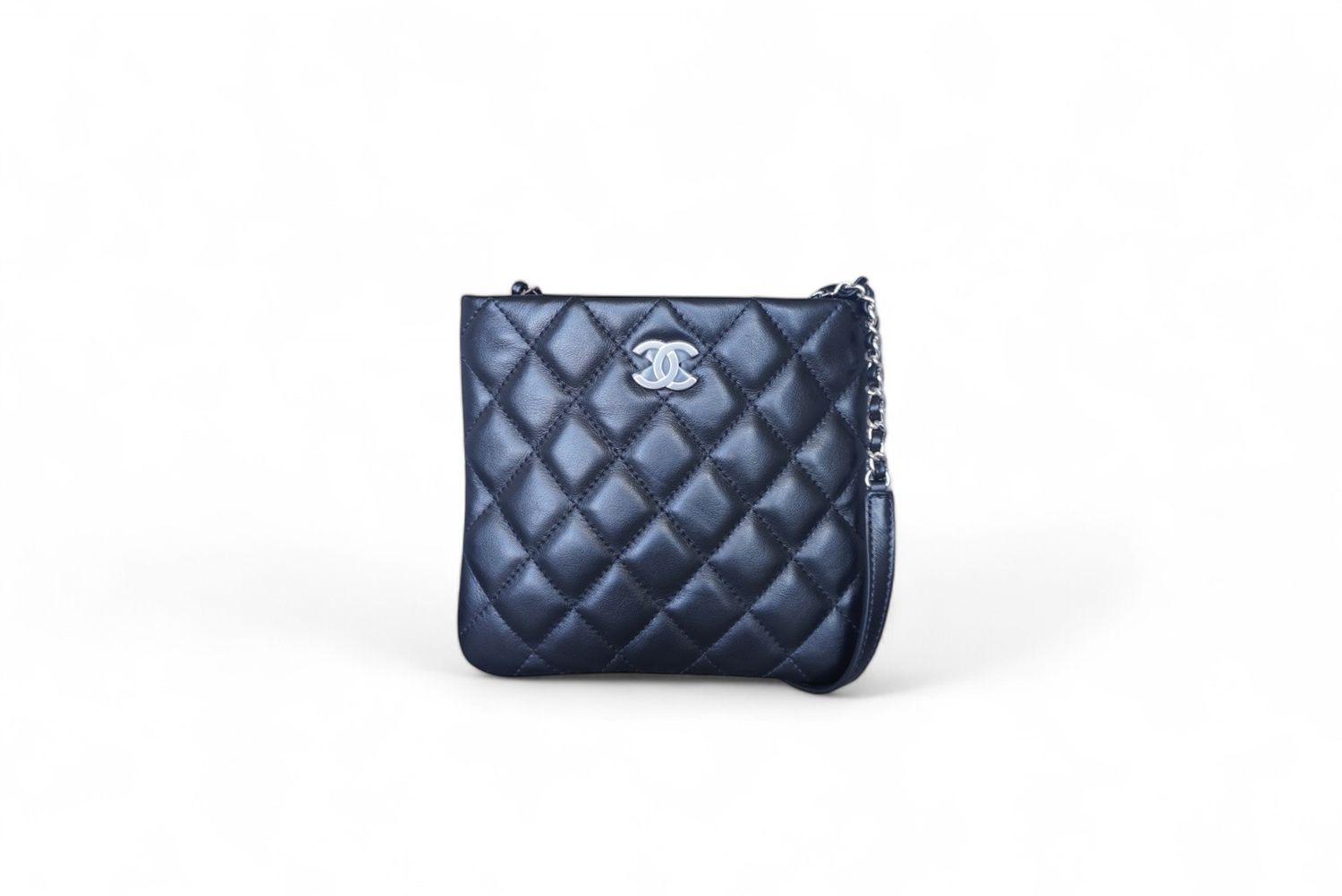 Chanel Black Quilted Pouch Crossbody, Preowned in Dustbag (Ships from London)