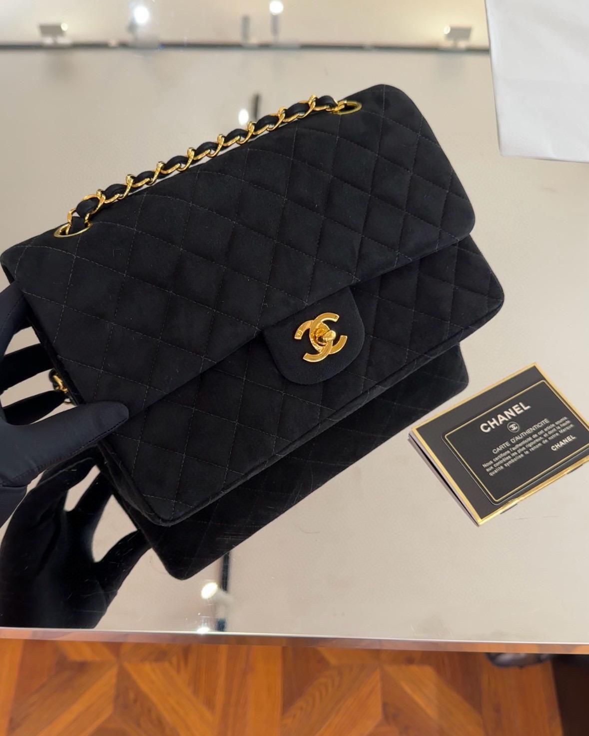 IGLIVE Chanel Vintage Black Suede Medium Classic Double Flap Bag, With Card (Ships from Asia) 20241103