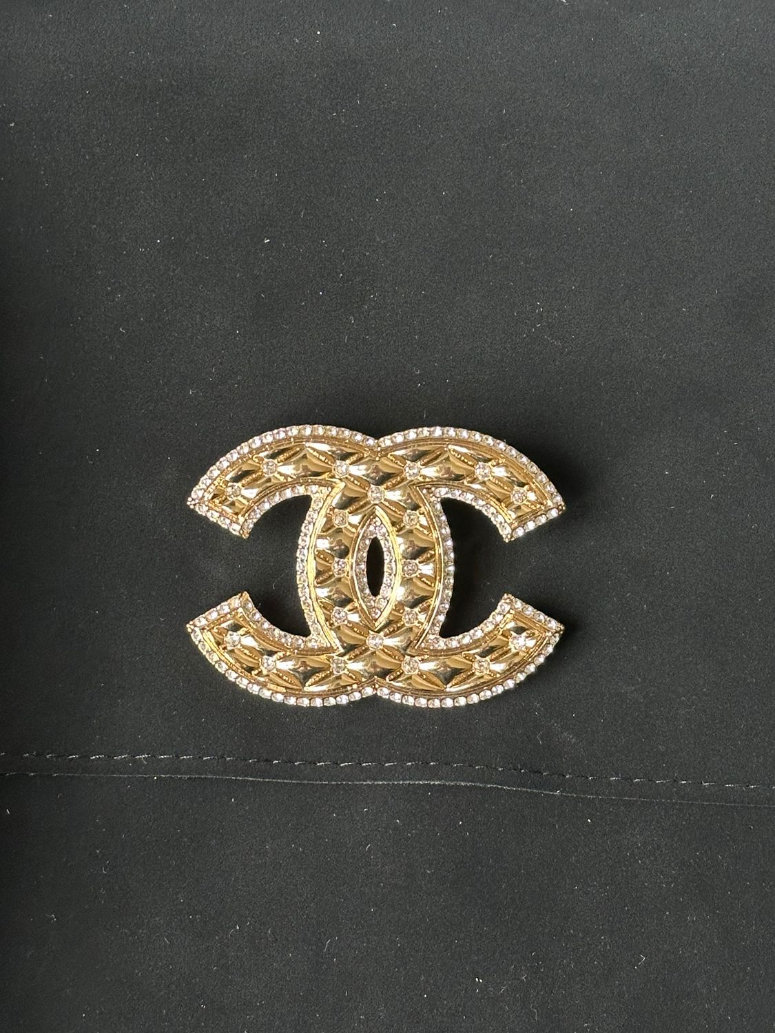 Chanel Jewellery, Gold-tone Brochure, Preowned (Ships from London)