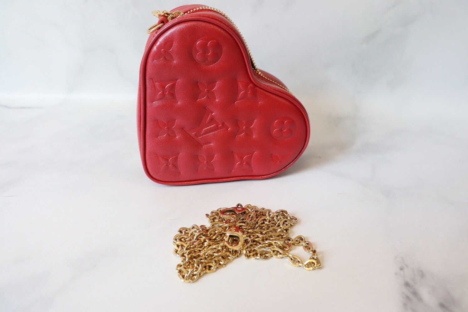 Louis Vuitton Heart Red Pochette, New in Dustbag MA001