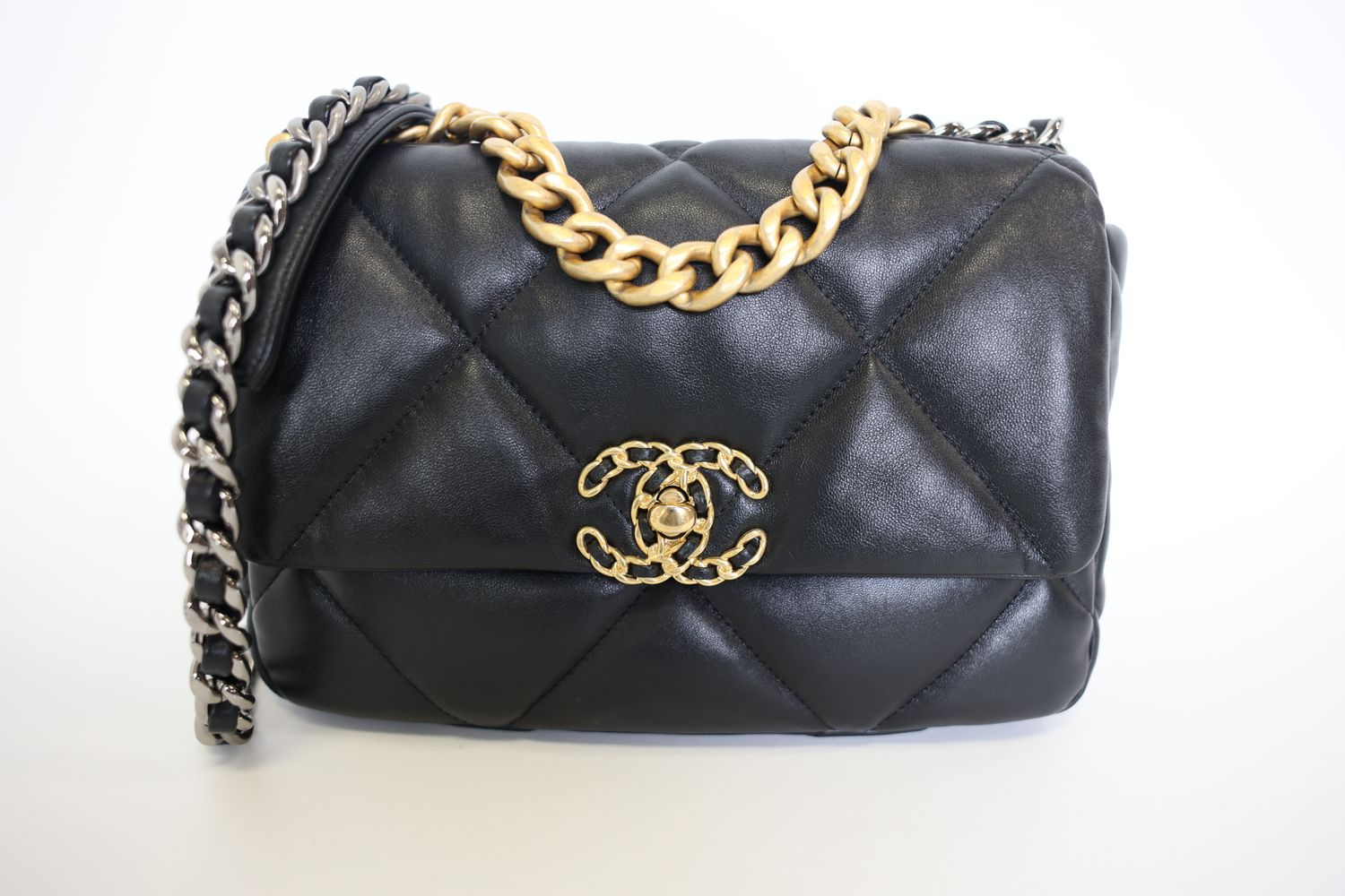 Chanel 19 Medium, Black Lambskin with Mixed Hardware, Preowned in Box WA001
