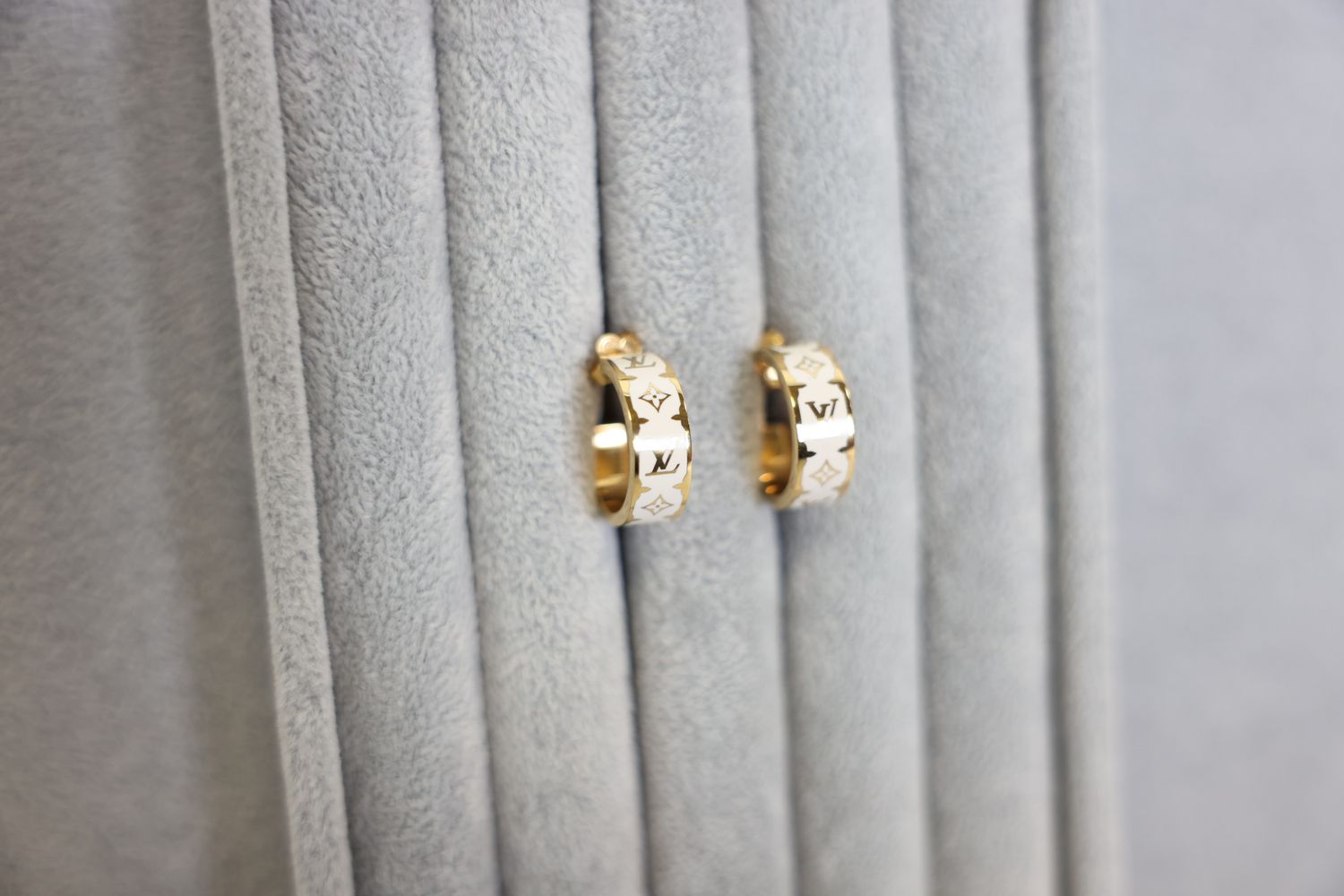 Louis Vuitton Nanogram Enamel Earrings, White Enamel with Gold Hardware, Preowned in Box WA001