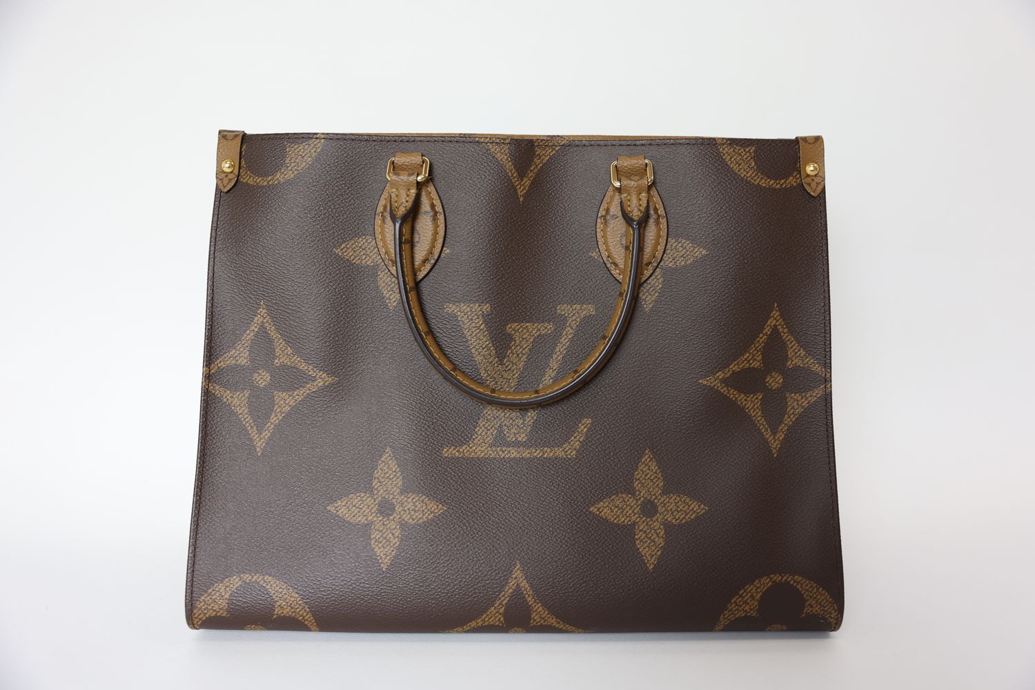 Louis Vuitton OnTheGo Bag MM, Monogram and Monogram Reverse Coated Canvas with Gold Hardware, Preowned in Box WA001