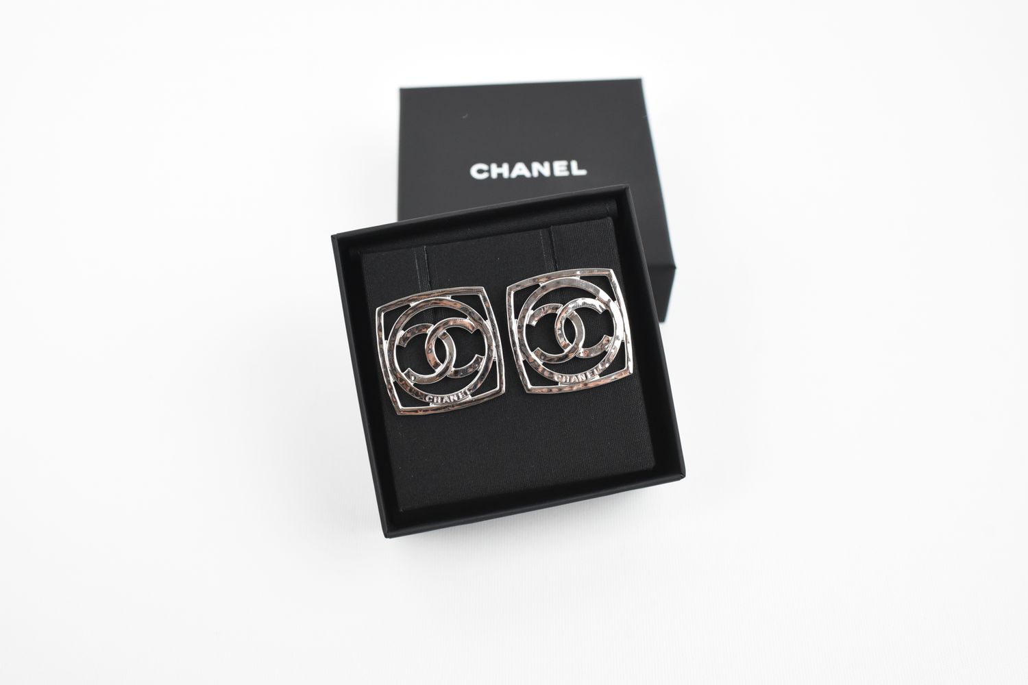 Chanel Earring, Silver Square, New In Box GA001