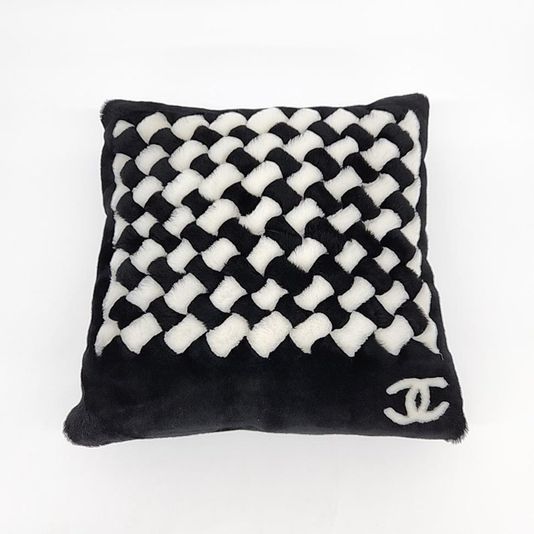 Chanel Cushion Black and White Shearling and Cashmere, Like New in Dustbag GA001P