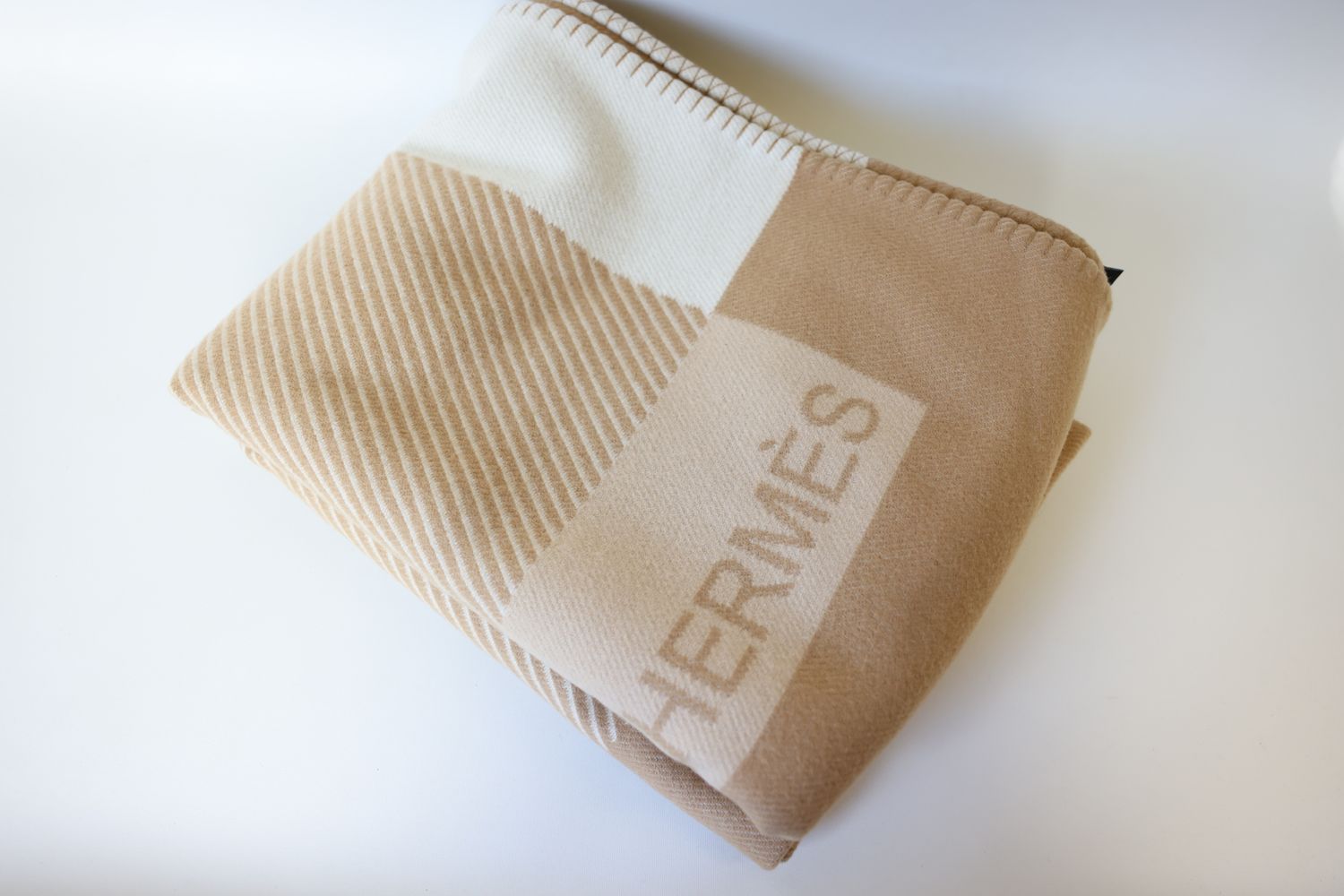 Hermes H Riviera Blanket, Sable Jacquard Woven Wool and Cashmere, New in Box WA001