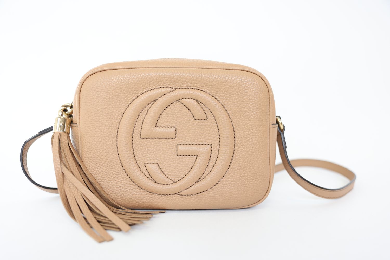 Gucci Soho Disco Camera Bag Small, Beige Leather with Gold Hardware, Preowned in Dustbag WA001