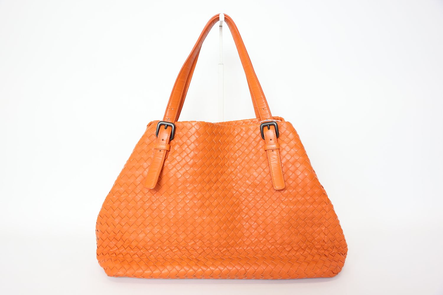 Bottega Veneta Cesta Tote Large, Orange Intrecciato Nappa with Gunmetal Hardware, Preowned No Dustbag WA001