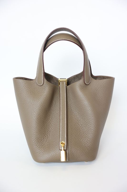 Hermes Picotin 18, Etoupe Clemence Leather with Gold Hardware, K 2025 Stamp, New in Box WA001
