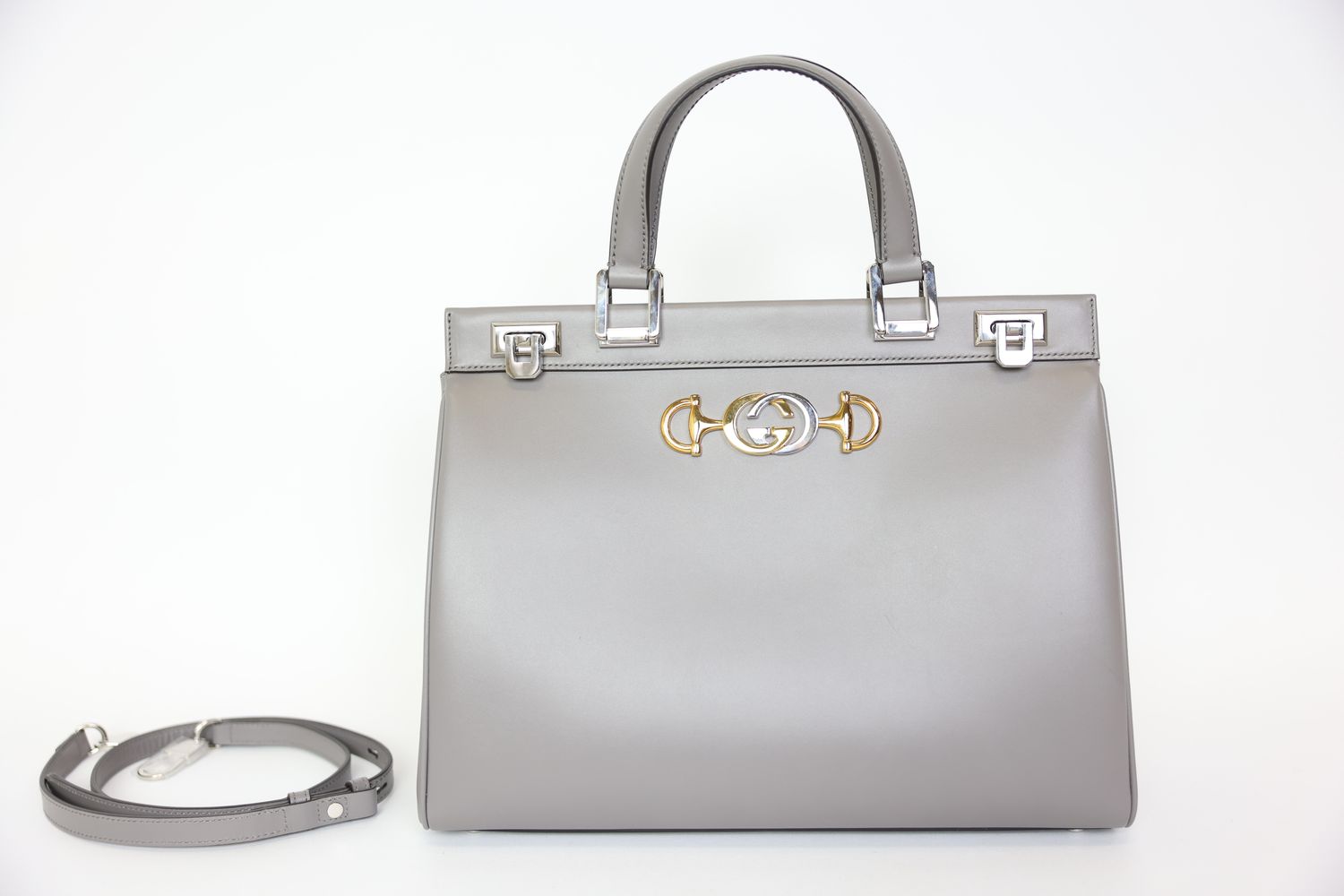 Gucci Zumi Medium, Grey Leather with Mixed Hardware, Preowned in Dustbag WA001