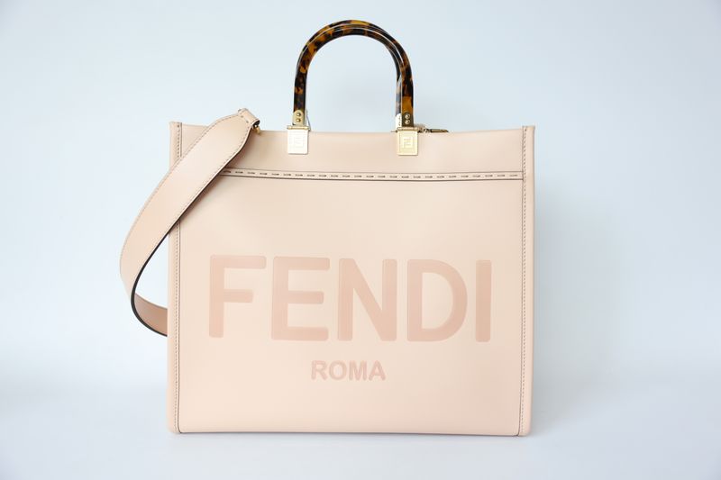 Fendi Sunshine Medium Tote, Light Rose Calfskin with Tortoise Handles, Preowned In Dustbag WA001