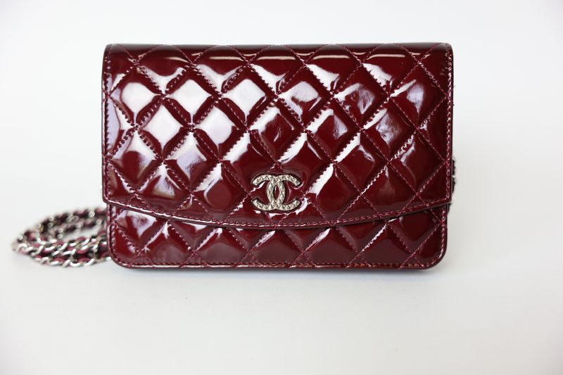 Chanel Wallet on Chain, Burgundy Red Patent Leather with Silver Hardware, Preowned in Dustbag WA001